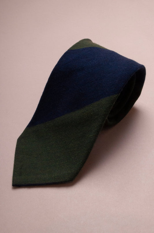 CRURAFASHION - Wide Stripe Wool and Silk Tie in Green and Navy